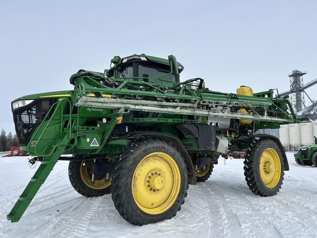 2022 John Deere 410R Equipment Image0