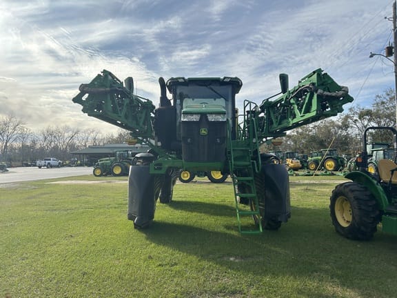 2022 John Deere 410R Equipment Image0