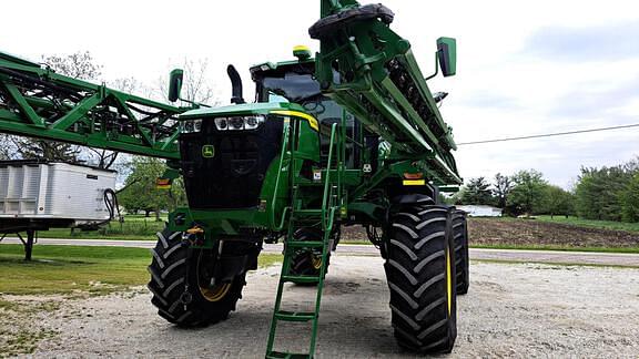 Image of John Deere 410R equipment image 2