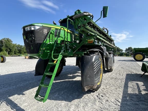 Image of John Deere 410R equipment image 1