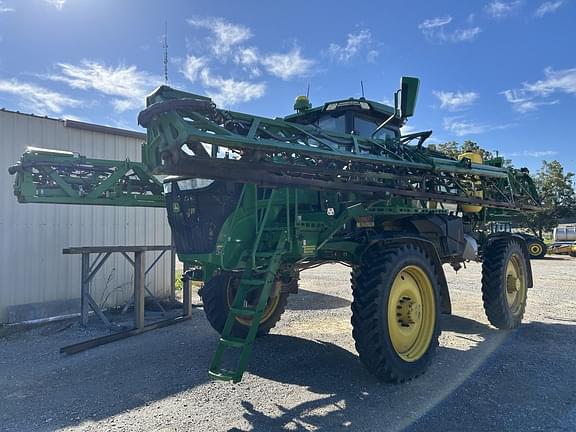 Image of John Deere 410R equipment image 1