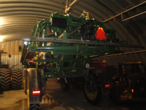 Image of John Deere 410R equipment image 2