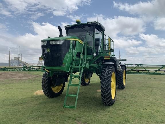 Image of John Deere 410R equipment image 1