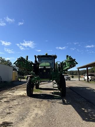 Image of John Deere 410R equipment image 1