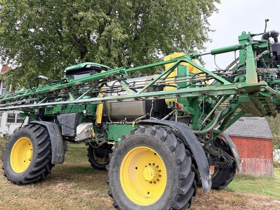 Image of John Deere 410R equipment image 3