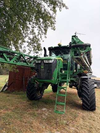 Image of John Deere 410R equipment image 2