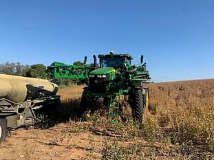 2022 John Deere 410R Equipment Image0