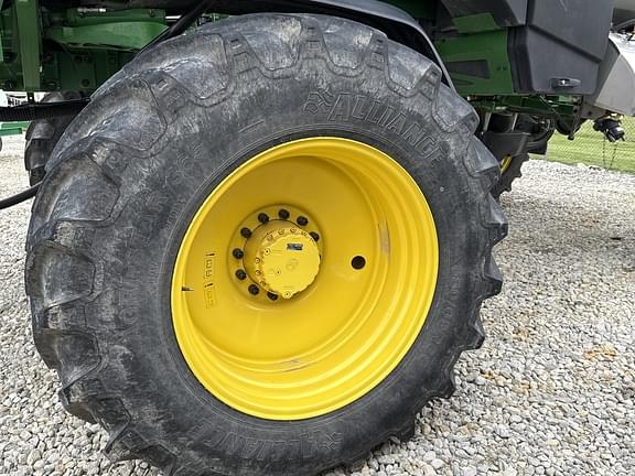 Image of John Deere 410R equipment image 3