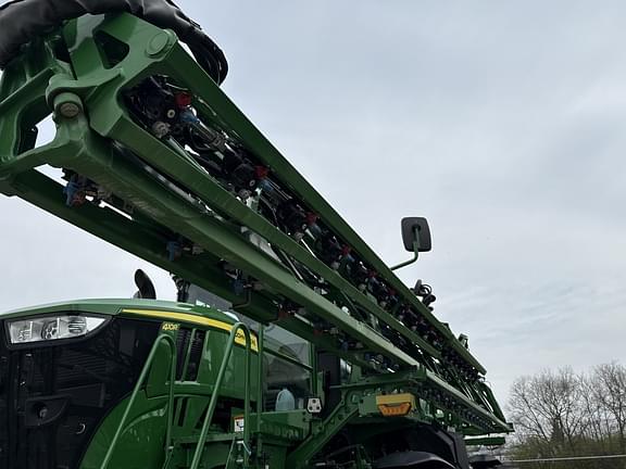 Image of John Deere 410R equipment image 2