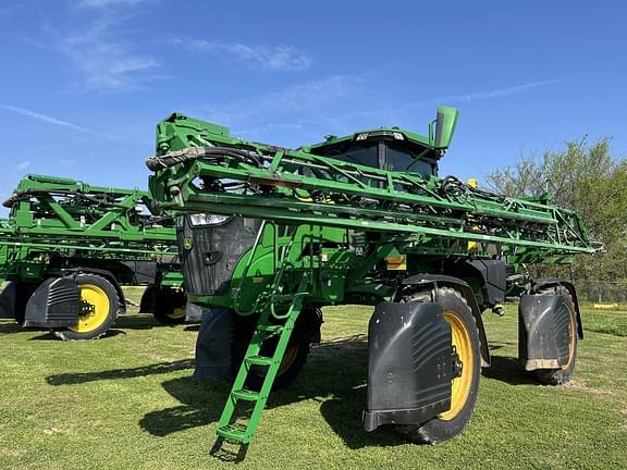 Image of John Deere 410R equipment image 3