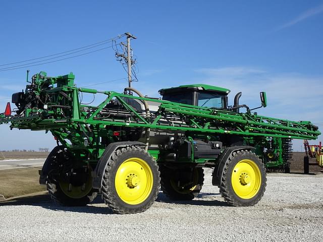 Image of John Deere 410R equipment image 1