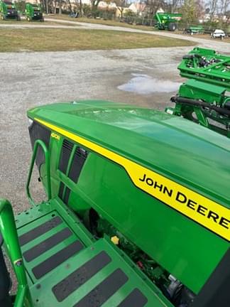 Image of John Deere 410R equipment image 3