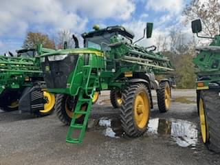 Image of John Deere 410R equipment image 1