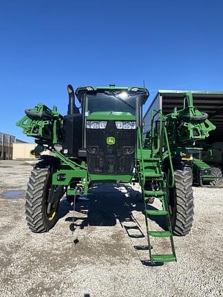 Image of John Deere 410R equipment image 1