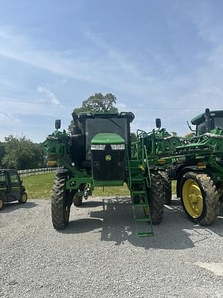Image of John Deere 410R equipment image 4