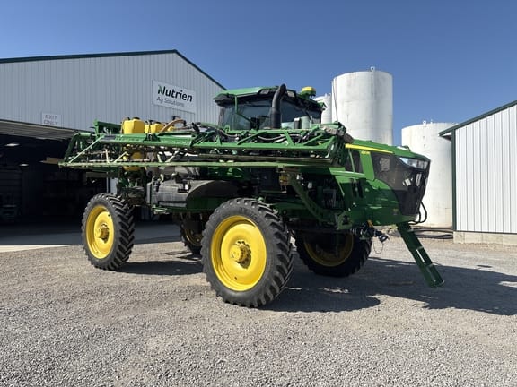 2022 John Deere 410R Equipment Image0