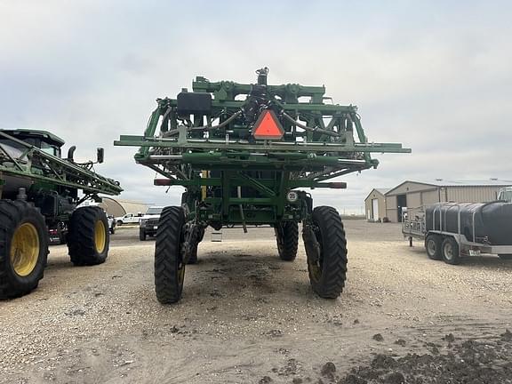 Image of John Deere 410R equipment image 4