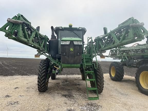 Image of John Deere 410R equipment image 1