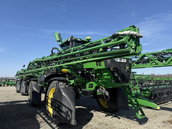 Image of John Deere 410R Primary image