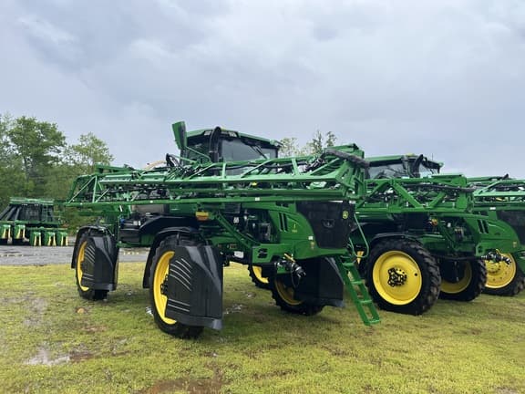 Image of John Deere 410R Primary image