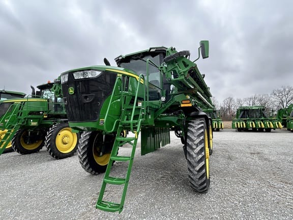 2022 John Deere 410R Equipment Image0