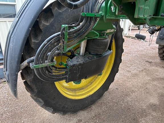 Image of John Deere 410R equipment image 3