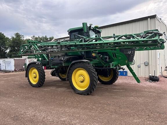 Image of John Deere 410R equipment image 1