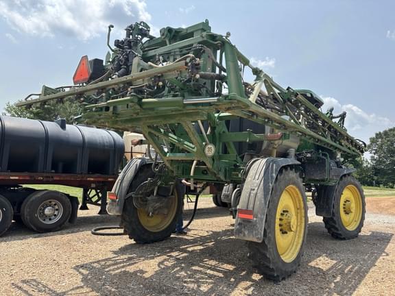 Image of John Deere 410R equipment image 1