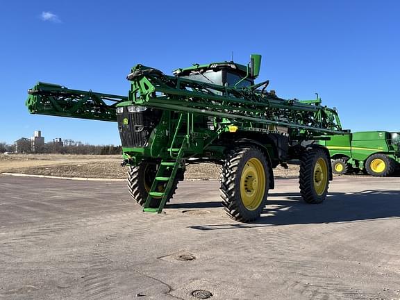 Image of John Deere 410R equipment image 2