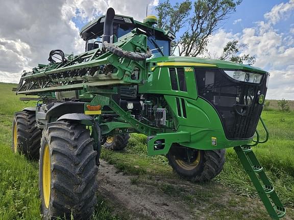 Image of John Deere 410R equipment image 1