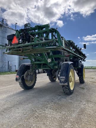 Image of John Deere 410R equipment image 3