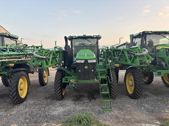 Image of John Deere 410R equipment image 1