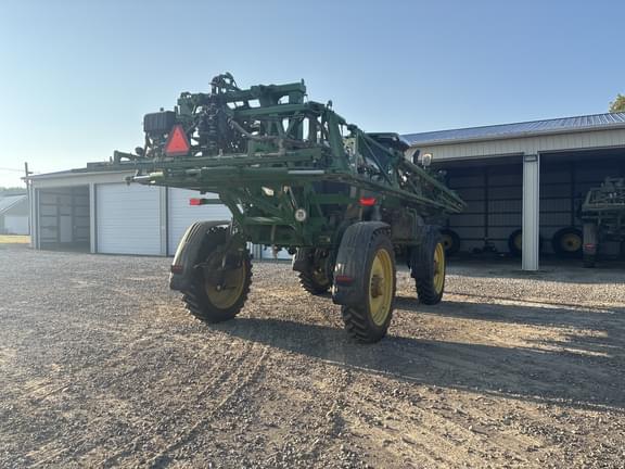 Image of John Deere 410R equipment image 3