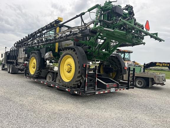 Image of John Deere 410R equipment image 3