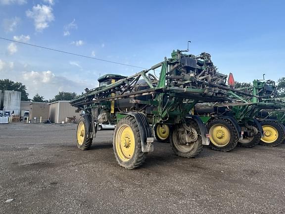 Image of John Deere 410R equipment image 4