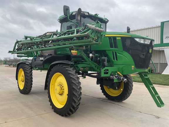 Image of John Deere 410R equipment image 1