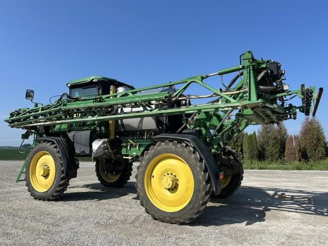 Image of John Deere 410R equipment image 4