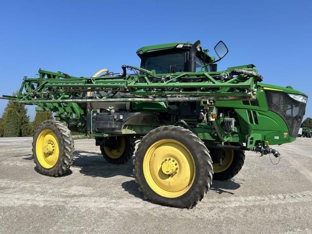 Image of John Deere 410R equipment image 1