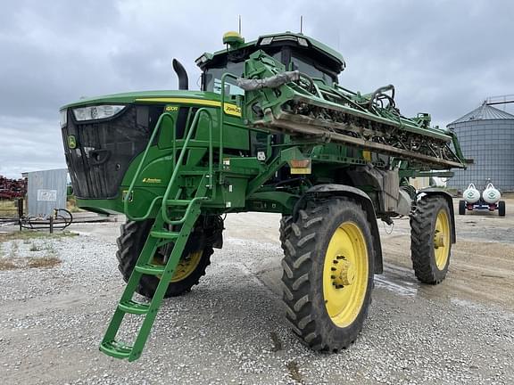 Image of John Deere 410R equipment image 1