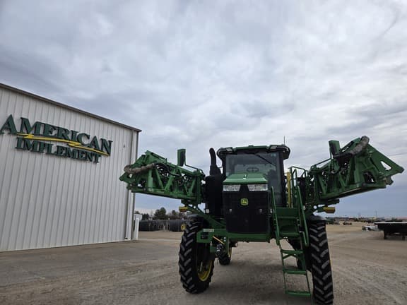 Image of John Deere 410R equipment image 2