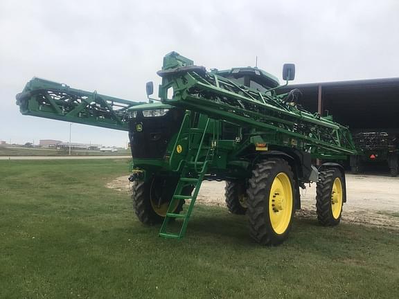 Image of John Deere 410R equipment image 1