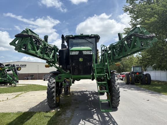 Image of John Deere 410R equipment image 2