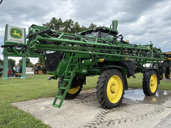 2022 John Deere 410R Equipment Image0