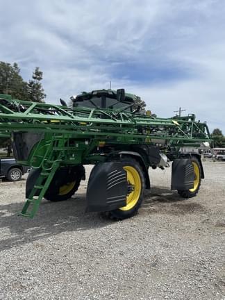 Image of John Deere 410R equipment image 3