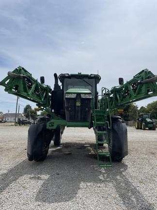 Image of John Deere 410R equipment image 2