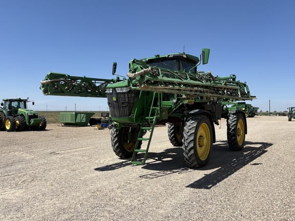 2022 John Deere 410R Equipment Image0