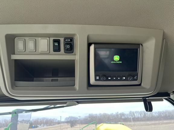 Main image John Deere 410R 12
