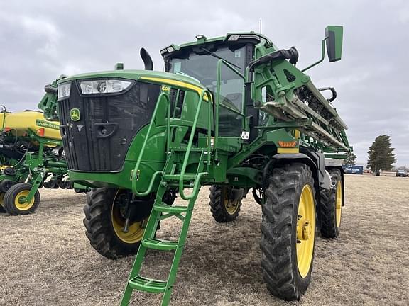 Main image John Deere 410R 1