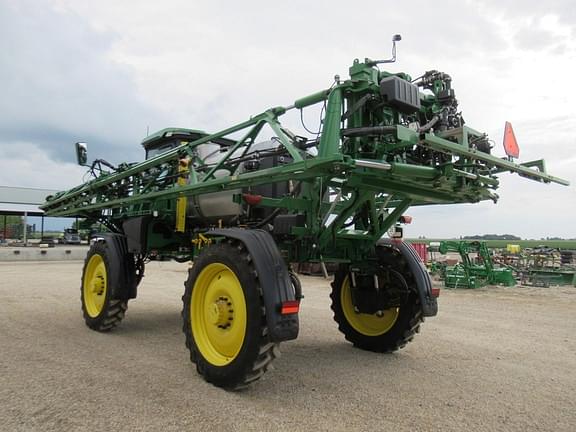 Main image John Deere 410R 14
