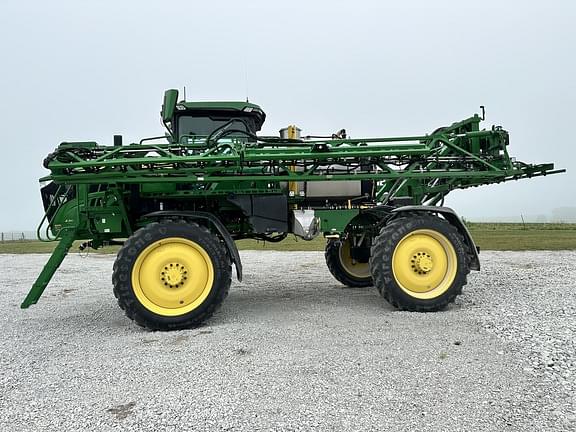 Image of John Deere 410R equipment image 1